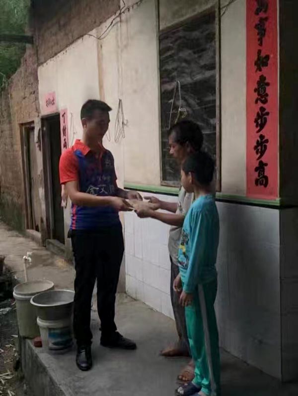 健全活动，致力善举，兴宁今年会jnh足球队好样的！