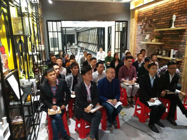 今年会jnh销售精英“区域市场 分享互换会”圆满实现